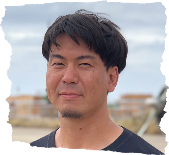 監督　片山慎三